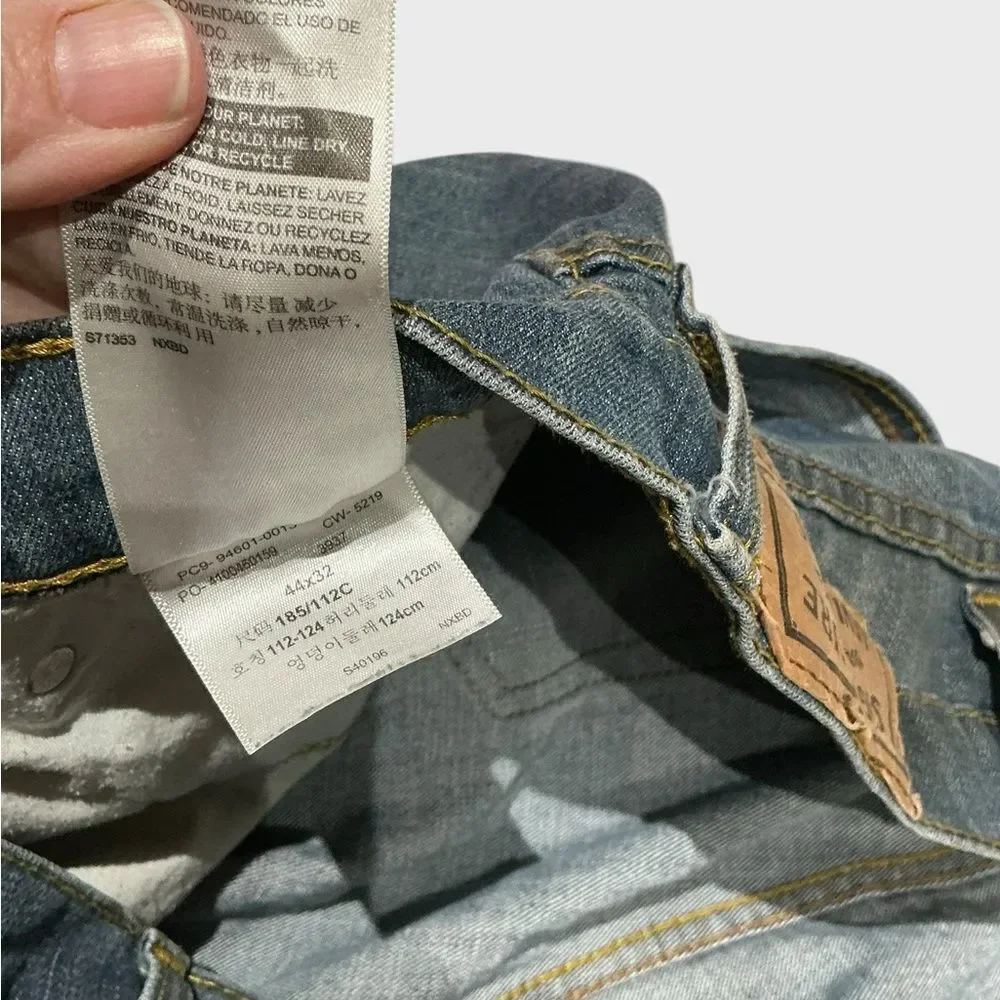 Levi Strauss Signature Gold Straight Leg Jeans Men’s 44x32 Medium Wash